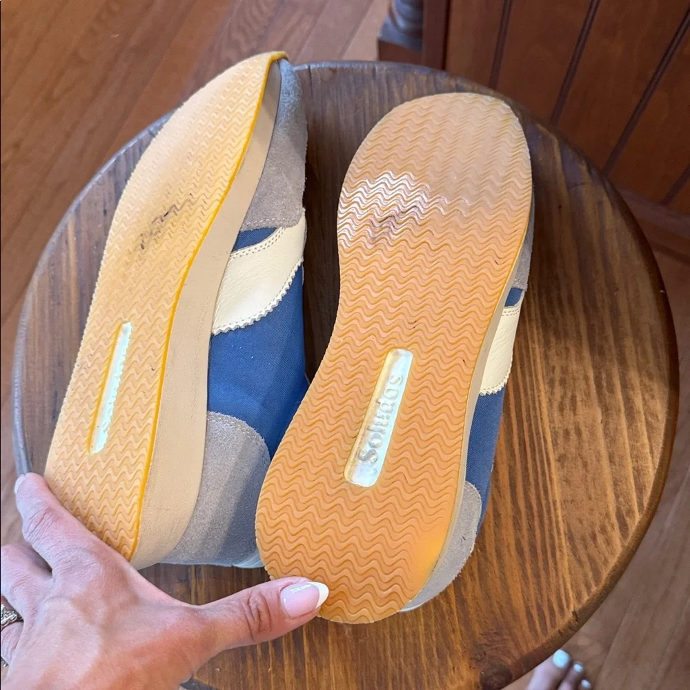 Soludos Retro 💙 🩵 🤍  sneakers size 9.5 euc!_7